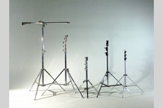 各式腳架  ( L腳  白鐵腳  中腳 BABY腳  小鋁腳 ).jpg